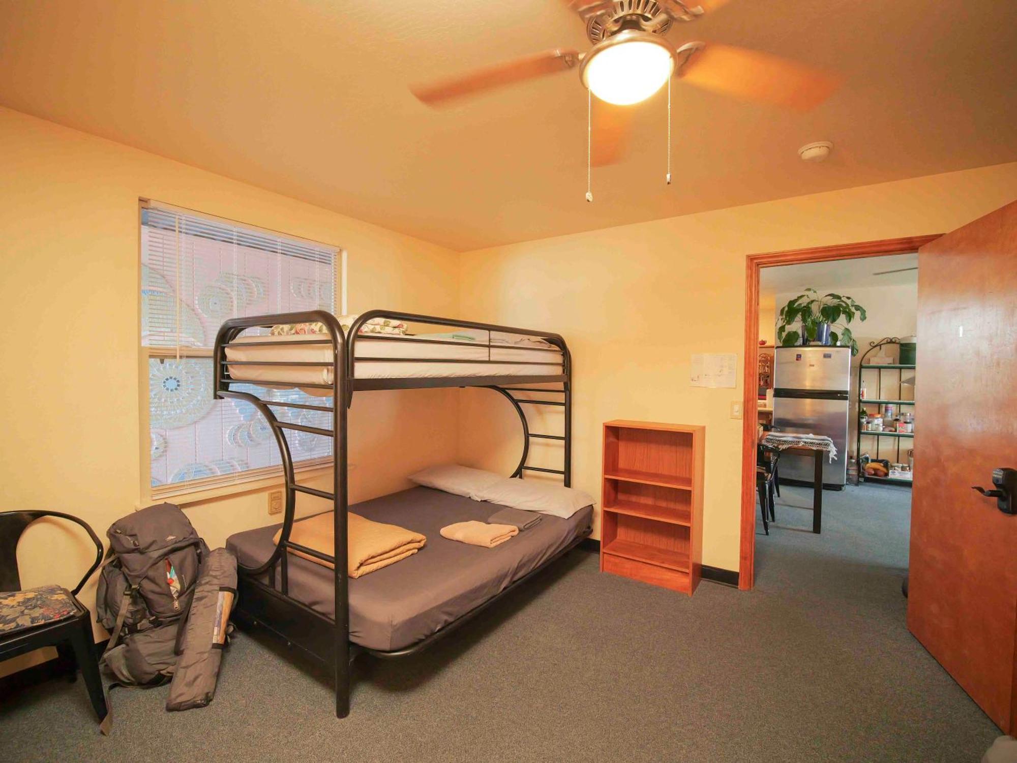 Ashland Commons Hostel Exterior photo