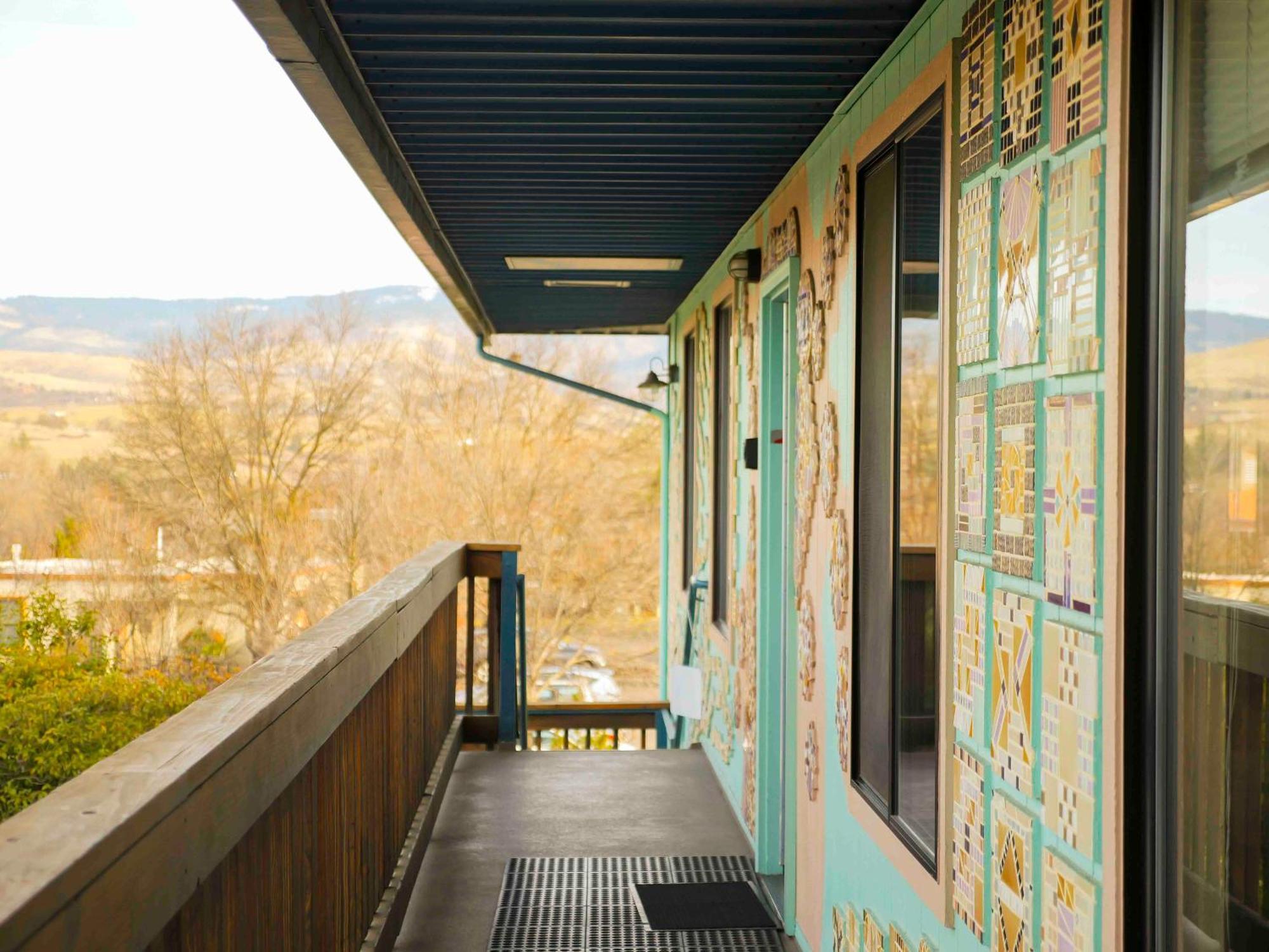 Ashland Commons Hostel Exterior photo
